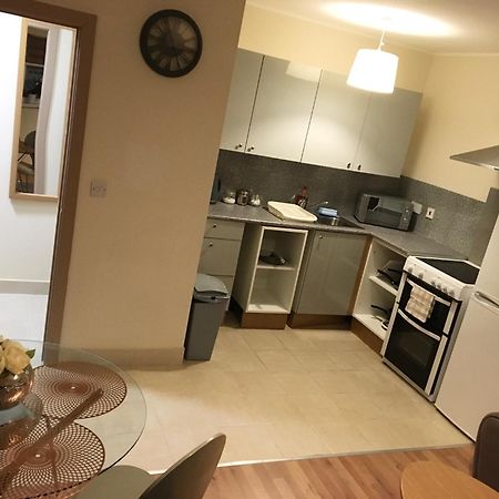 Flats Near Football Clubs Liverpool Extérieur photo