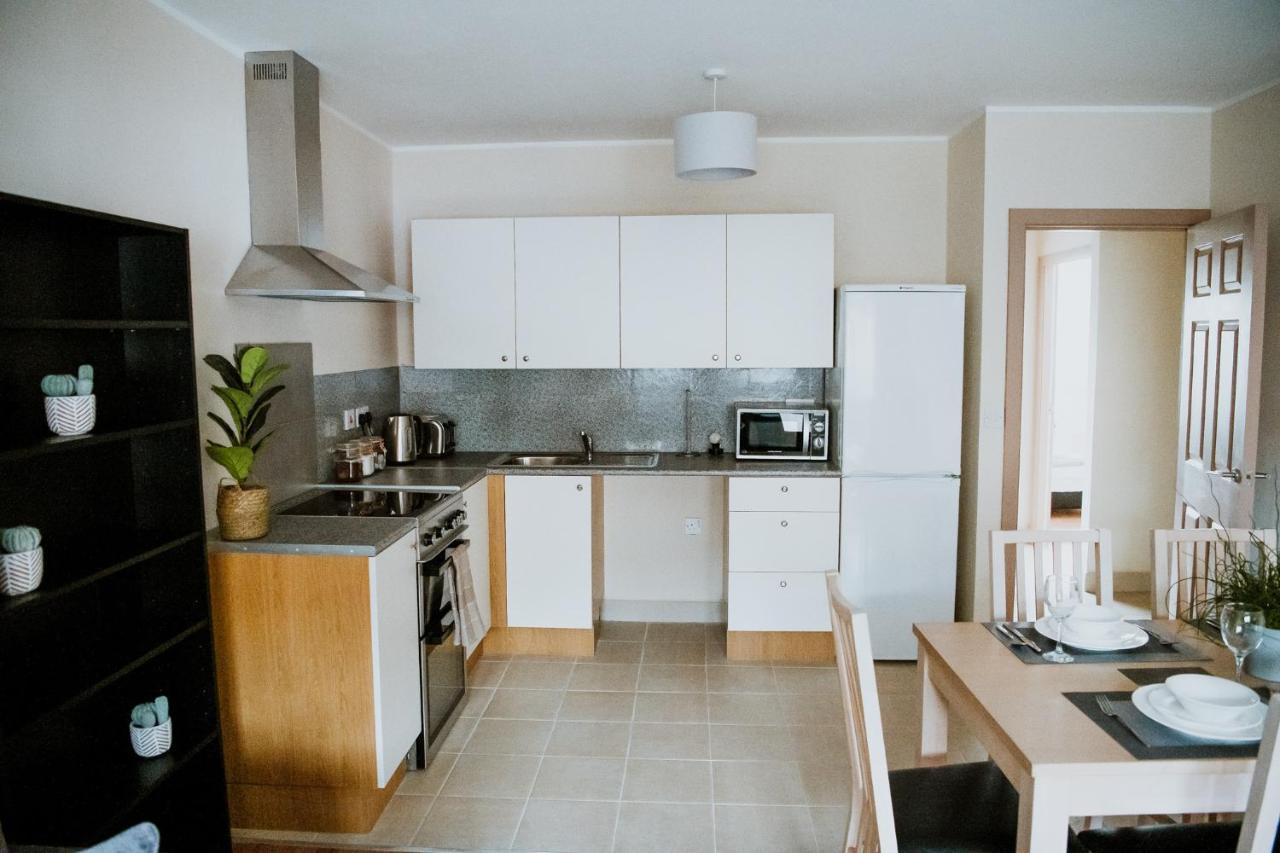 Flats Near Football Clubs Liverpool Extérieur photo